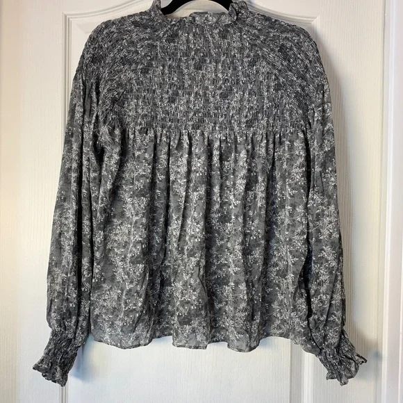 Grade & Gather Cottagecore Floral Sheer Blouse Grey Taupe Ruffle Long Sleeve L - Picture 3 of 10